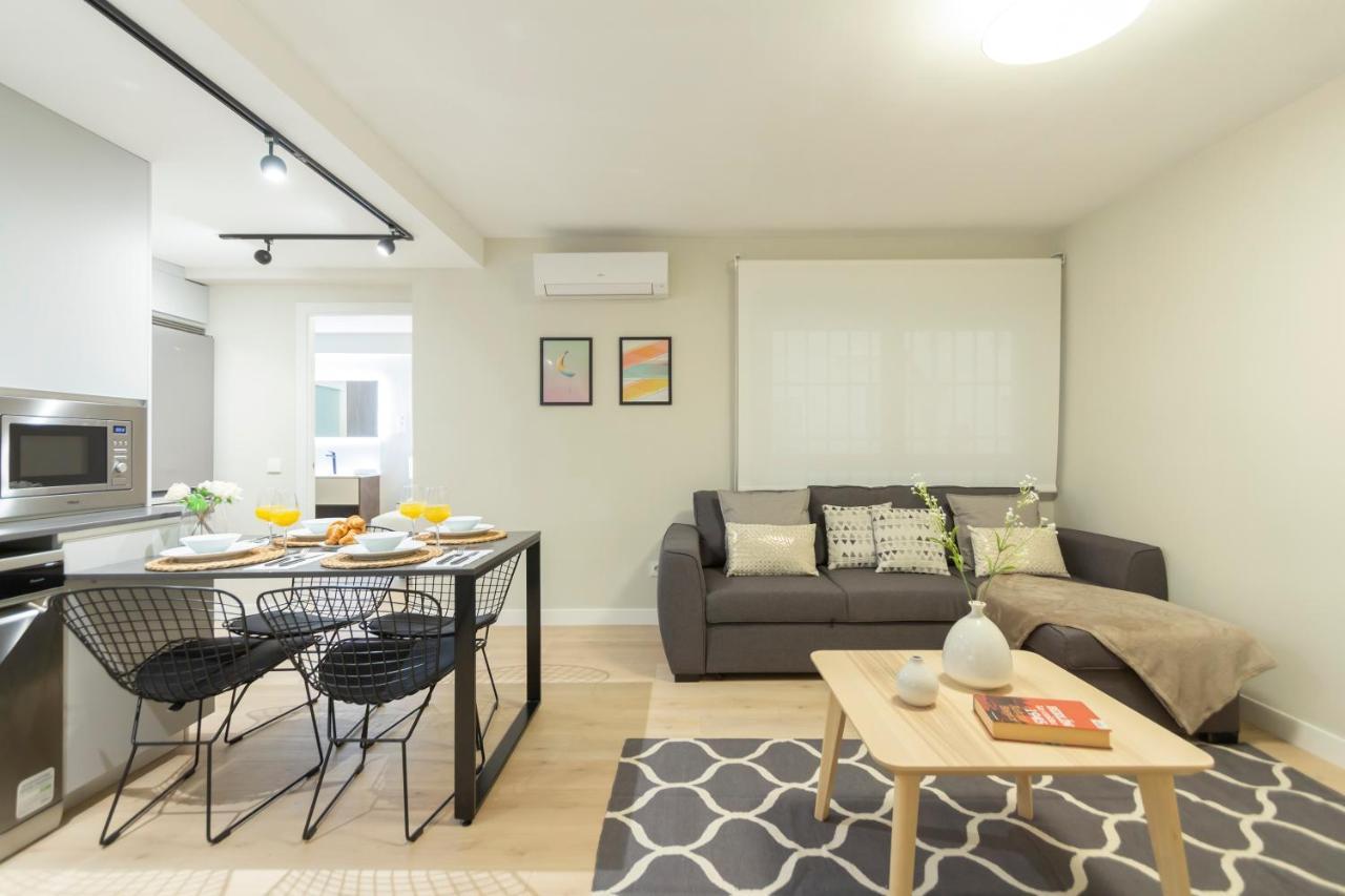 Dobohomes - Clara Del Rey Madrid Bagian luar foto
