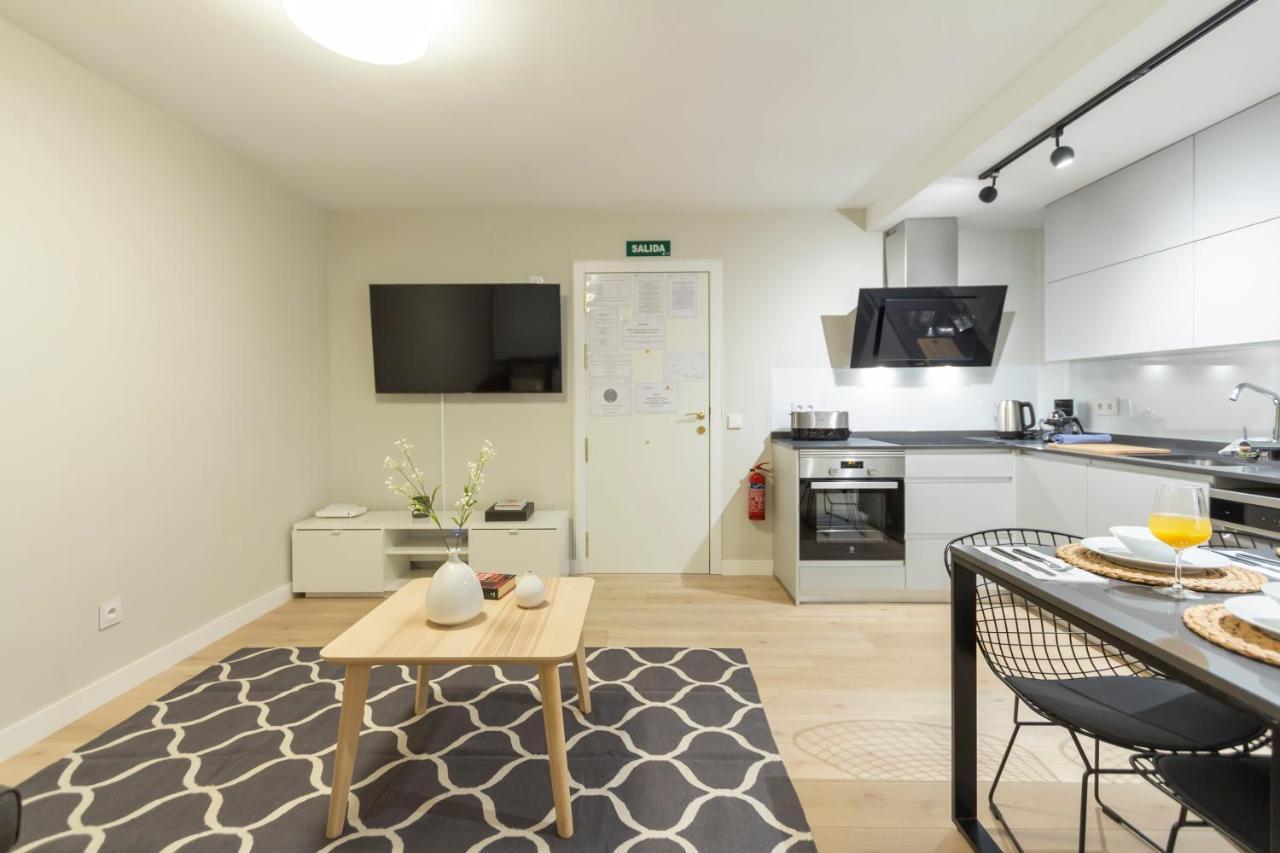 Dobohomes - Clara Del Rey Madrid Bagian luar foto