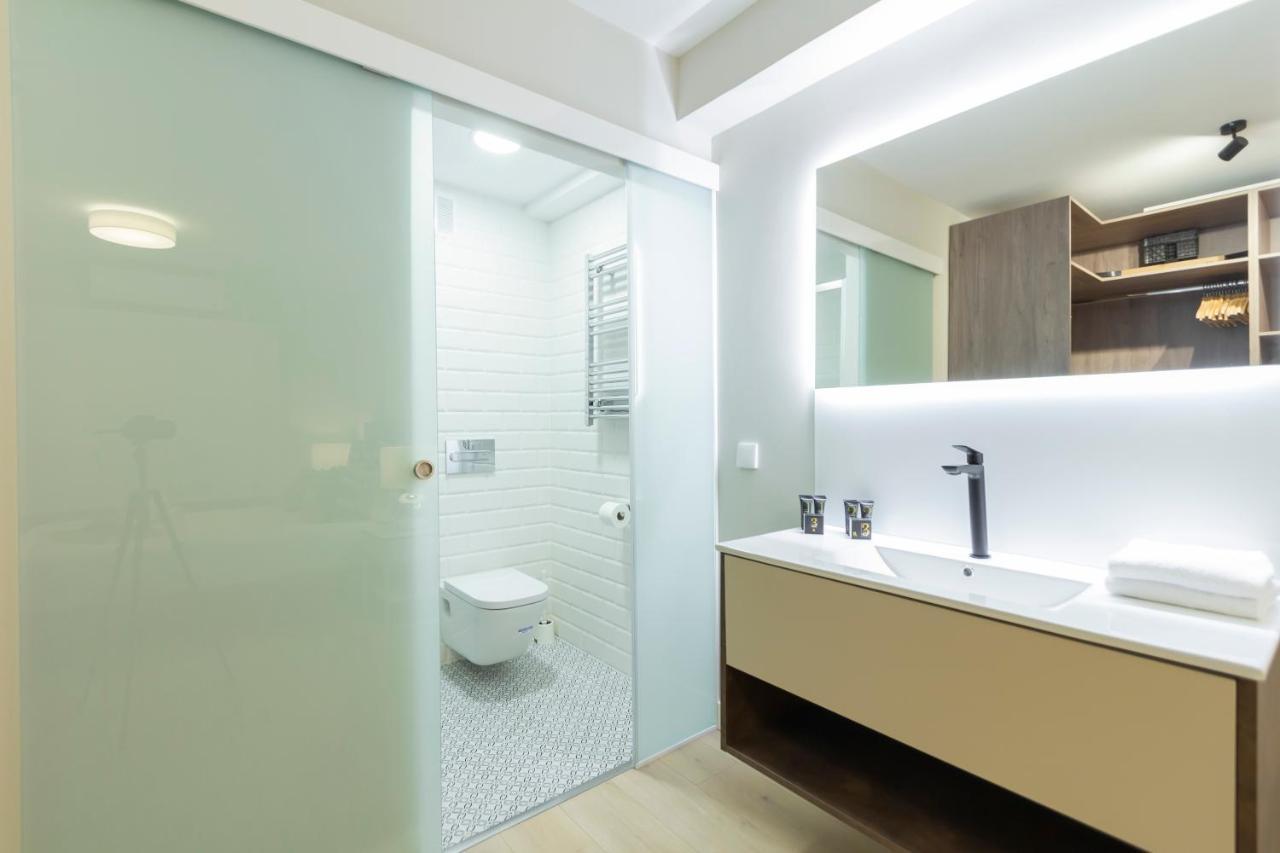 Dobohomes - Clara Del Rey Madrid Bagian luar foto